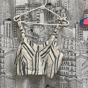 American eagle crop top